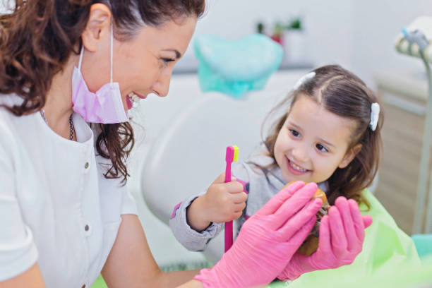 Best Dental Exams and Cleanings  in Green Oaks, IL